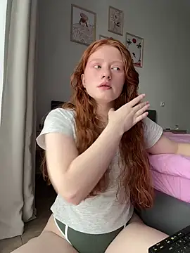 gingerlatte online show from 04/24/26, 09:56