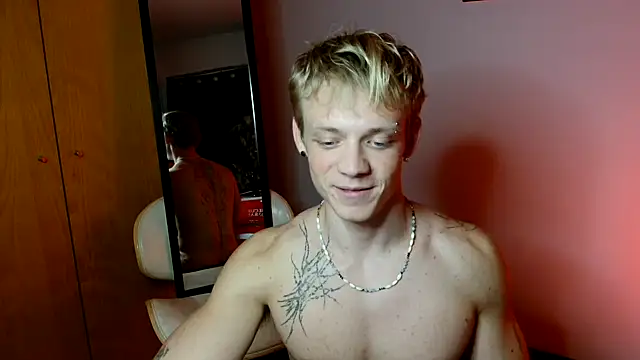 Snapshot of alexbarczukxxx chatting on 05/15/26, 09:22 alexbarczukxxx online show from 05/15/26, 09:22