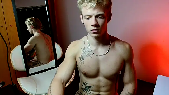 Snapshot of alexbarczukxxx chatting on 05/19/26, 09:43 alexbarczukxxx online show from 05/19/26, 09:43