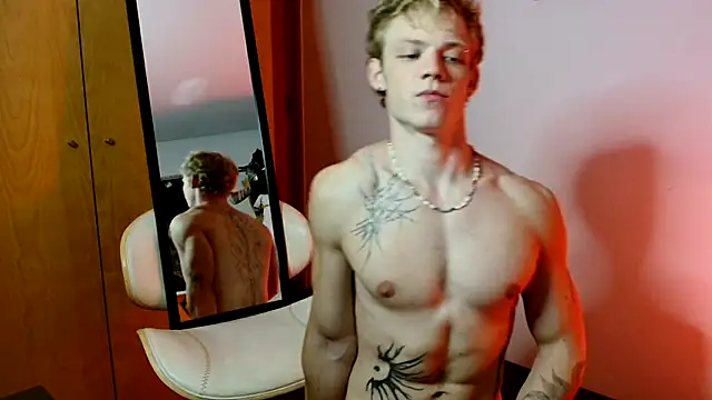Snapshot of alexbarczukxxx chatting on 06/02/26, 12:56 alexbarczukxxx online show from 06/02/26, 12:56