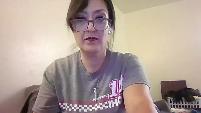 eleanorrox915 online show from 04/21/26, 03:13