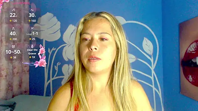 Snapshot of CamilleRouge chatting on 03/02/26, 05:08 CamilleRouge online show from 03/02/26, 05:08