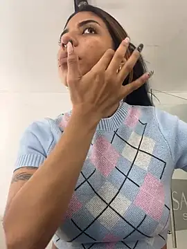 VioletaHills  online show from 06/10/26, 12:26