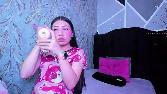 eilen pink online show from 04/09/26, 12:32