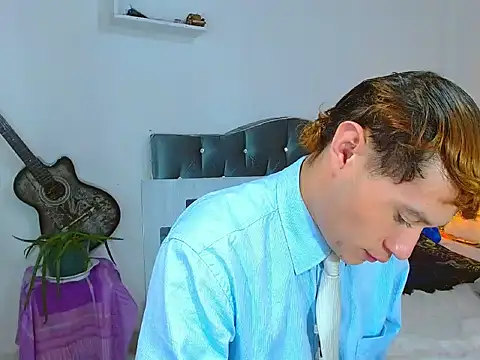  Santi2 online show from 04/23/26, 12:29