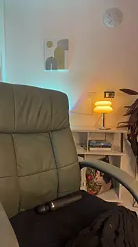 Ginaaa  online show from 04/09/26, 12:32