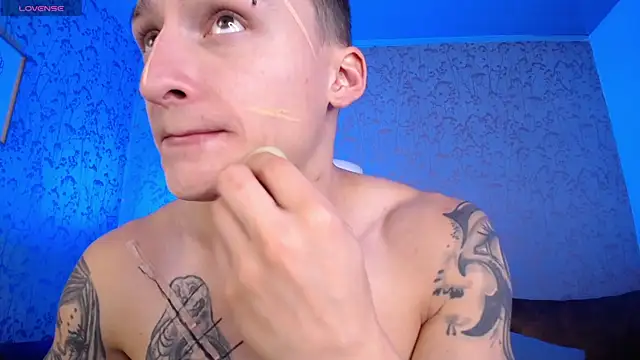 DIEGO JONES online show from 04/19/26, 01:10