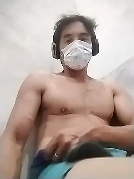 traiwe06 online show from 04/19/26, 09:19