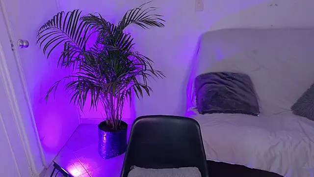 Valeriaa cruz online show from 07/23/26, 01:58