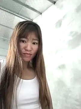 Lilinn  online show from 04/01/26, 11:02