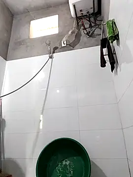 Lilinn  online show from 04/06/26, 04:32