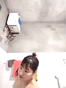 Lilinn  online show from 04/20/26, 12:08