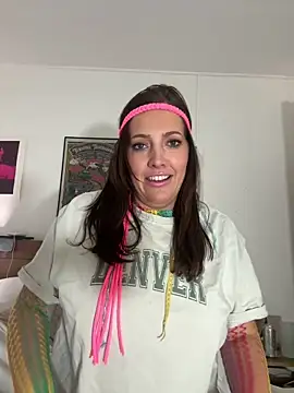 hollyharmd online show from 03/28/26, 08:03