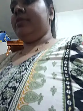 hot- girls online show from 03/01/26, 07:21