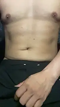 hoang15075 online show from 07/02/26, 03:51