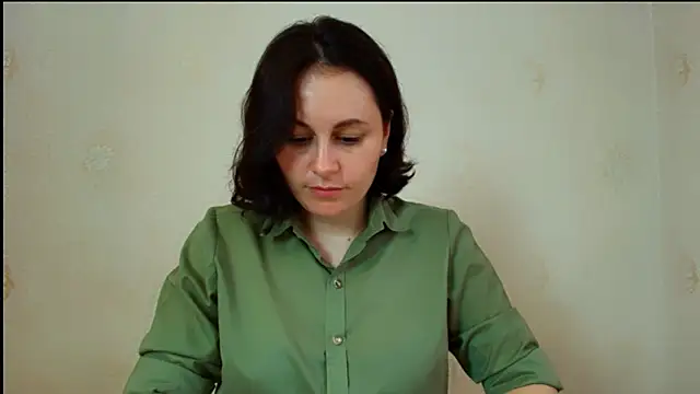 Inessa beauty online show from 04/15/26, 08:10