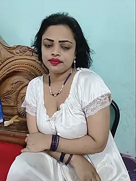 Beauty-3 online show from 06/26/26, 01:54