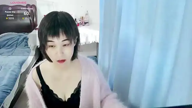 Snapshot of PINGGUO-99 chatting on 03/04/26, 07:47 PINGGUO-99 online show from 03/04/26, 07:47