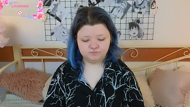 Lunaar  online show from 04/28/26, 05:23