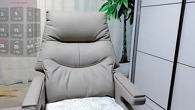 Naomi NN online show from 07/13/26, 02:25