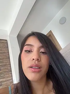 Mia-villalobos online show from 03/28/26, 02:05