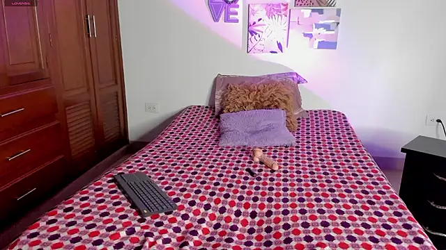 Aylah beckman online show from 03/06/26, 11:06