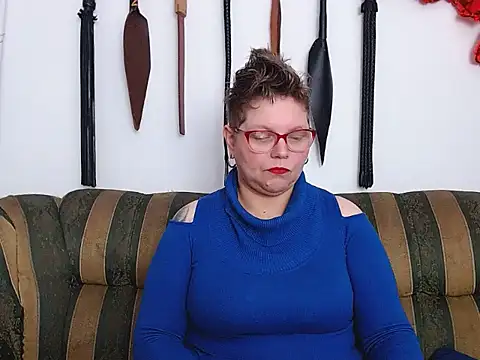 Leah R online show from 03/27/26, 01:44