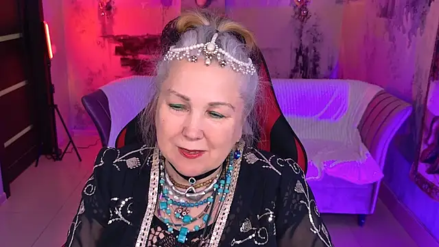 LilaMaharani online show from 04/23/26, 12:29