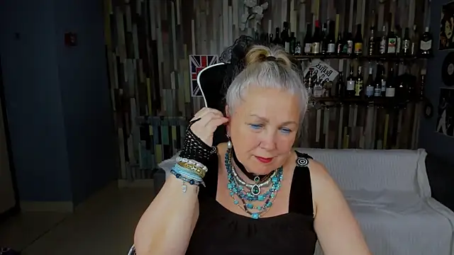 Snapshot of LilaMaharani chatting on 05/20/26, 12:55 LilaMaharani online show from 05/20/26, 12:55