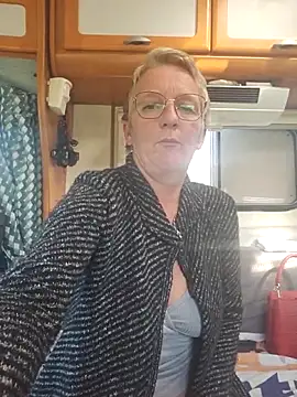 lescoquinsdu40 online show from 03/22/26, 01:47