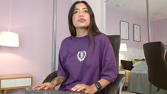 Cataleyaa23 online show from 04/16/26, 09:39