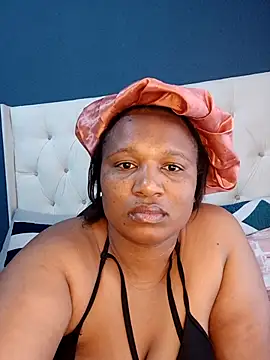 Cuddle Zee online show from 03/11/26, 01:39