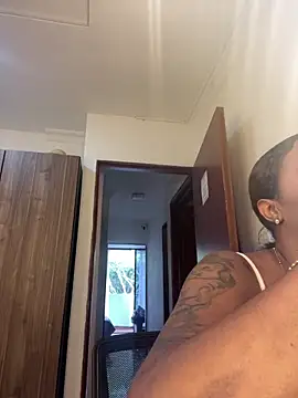 Emi rousse online show from 04/07/26, 12:05