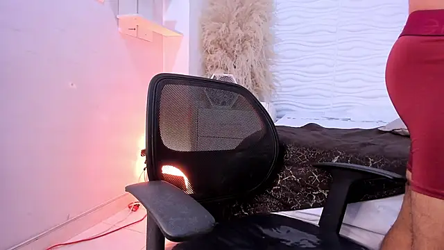 MaxiStanford online show from 03/08/26, 02:04