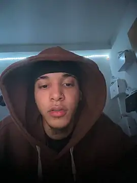 Snapshot of 1lwkey chatting on 03/02/26, 03:30 1lwkey online show from 03/02/26, 03:30