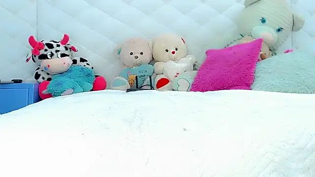 catriona queen16 online show from 03/30/26, 04:35