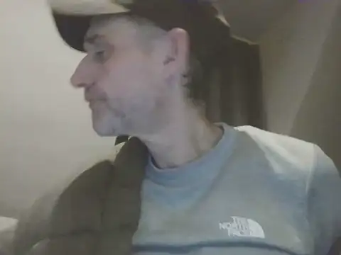 DOUBLETROUBLE7773 online show from 03/25/26, 11:22