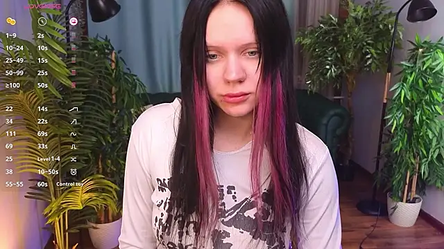 kittenlolla online show from 03/28/26, 05:40