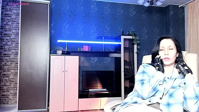 Lucky Milf online show from 03/07/26, 01:08