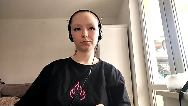 velyraxis online show from 03/03/26, 12:00