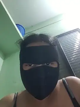 Tamillaxmi12 online show from 04/22/26, 05:47