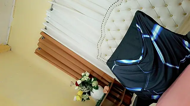 Seductive sophie online show from 05/01/26, 01:32