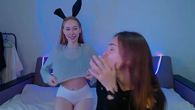 yourameliaa online show from 04/23/26, 12:29