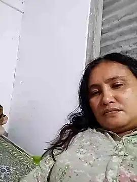 Snapshot of Rashi_bhabi chatting on 03/02/26, 10:22 Rashi bhabi online show from 03/02/26, 10:22