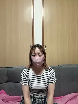 airi-ai0302 online show from 03/24/26, 02:11