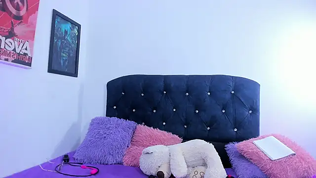 irina blake online show from 06/11/26, 12:32