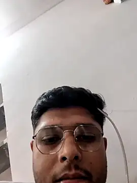 Snapshot of boyxzyzyxxx chatting on 03/01/26, 05:04 boyxzyzyxxx online show from 03/01/26, 05:04