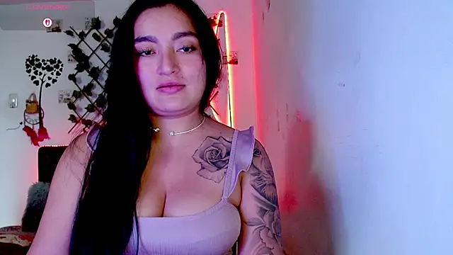Snapshot of Hanna__Cute22 chatting on 03/03/26, 10:04 Hanna Cute22 online show from 03/03/26, 10:04