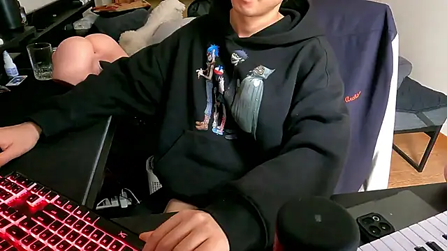 maaceru online show from 04/25/26, 12:57