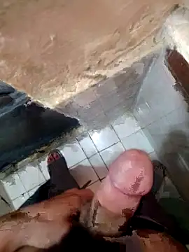 dzniyaak online show from 04/24/26, 02:19